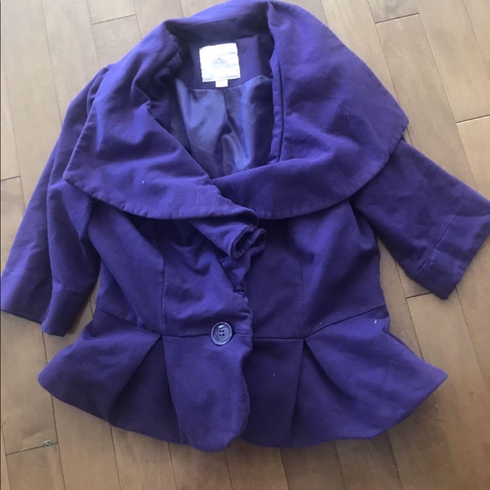 Size M Romeo and Juilet wide brim jacket